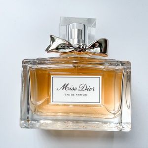 Miss Dior Eau de Parfum 100ML (2012 Formulation)